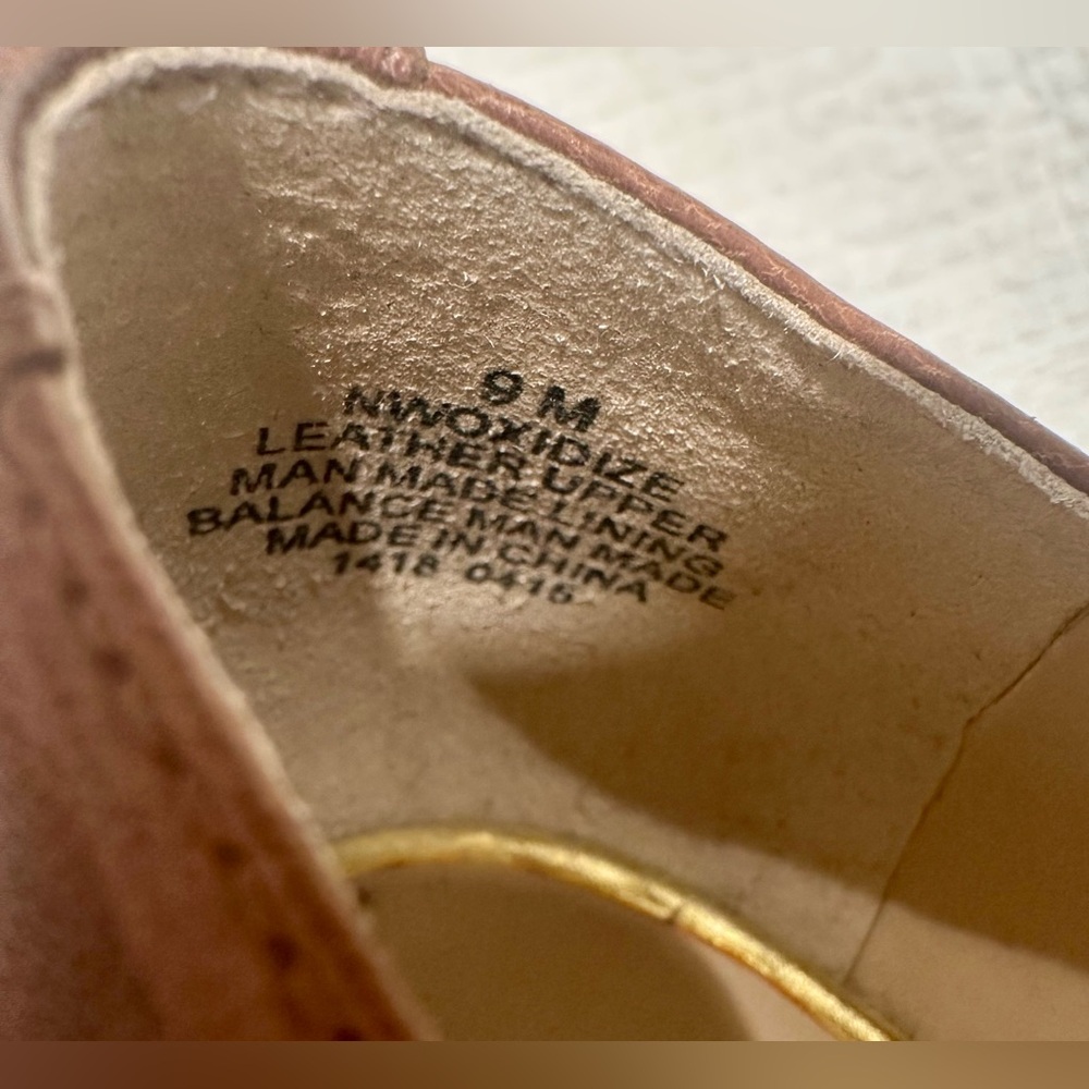 Nine West tan loafers - size 9M - Picture 6 of 8